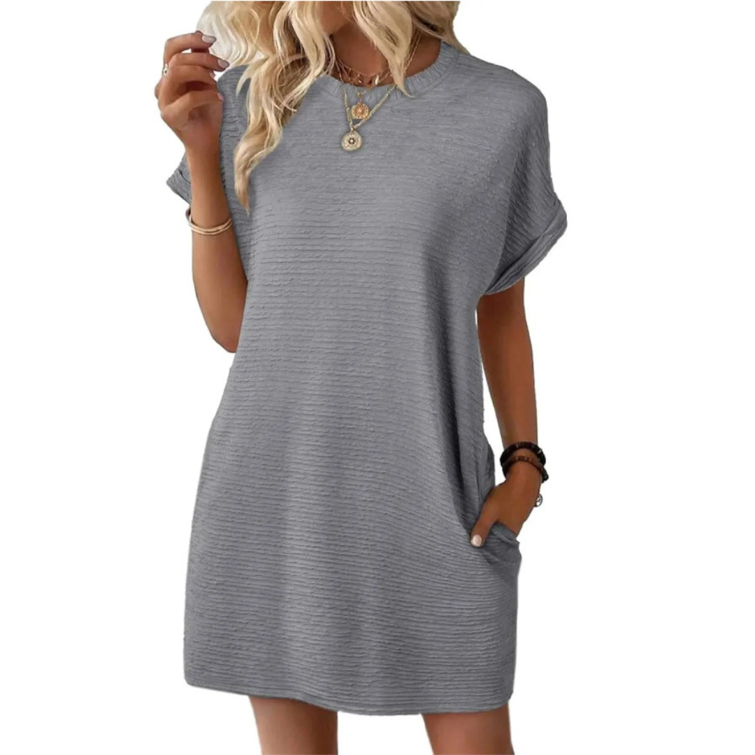 Emily | Casual Minimalist Round Neck Summer Dress