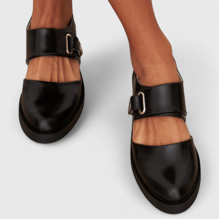 Lyssavelle | Elegant Classic Shoes