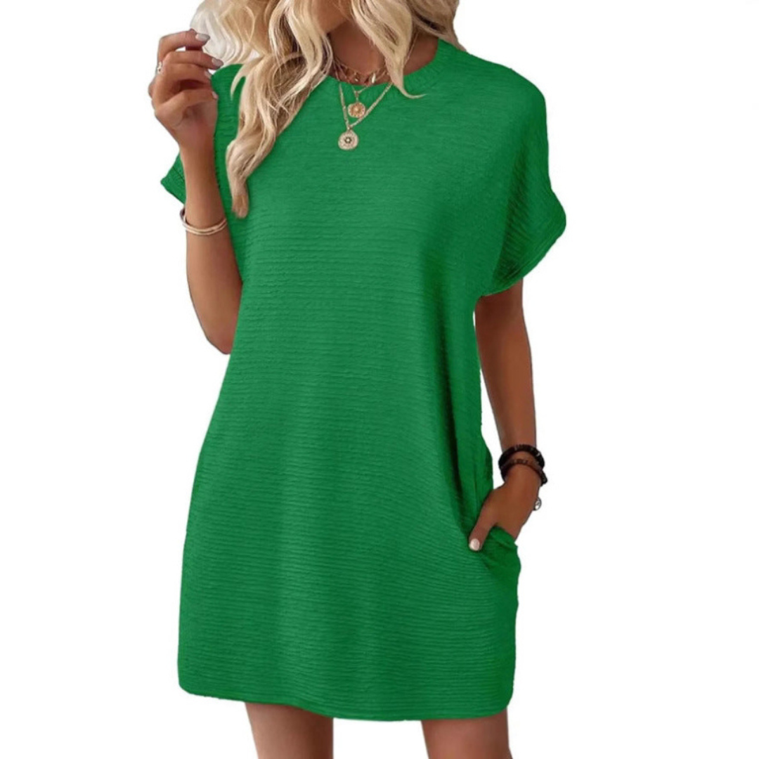 Emily | Casual Minimalist Round Neck Summer Dress