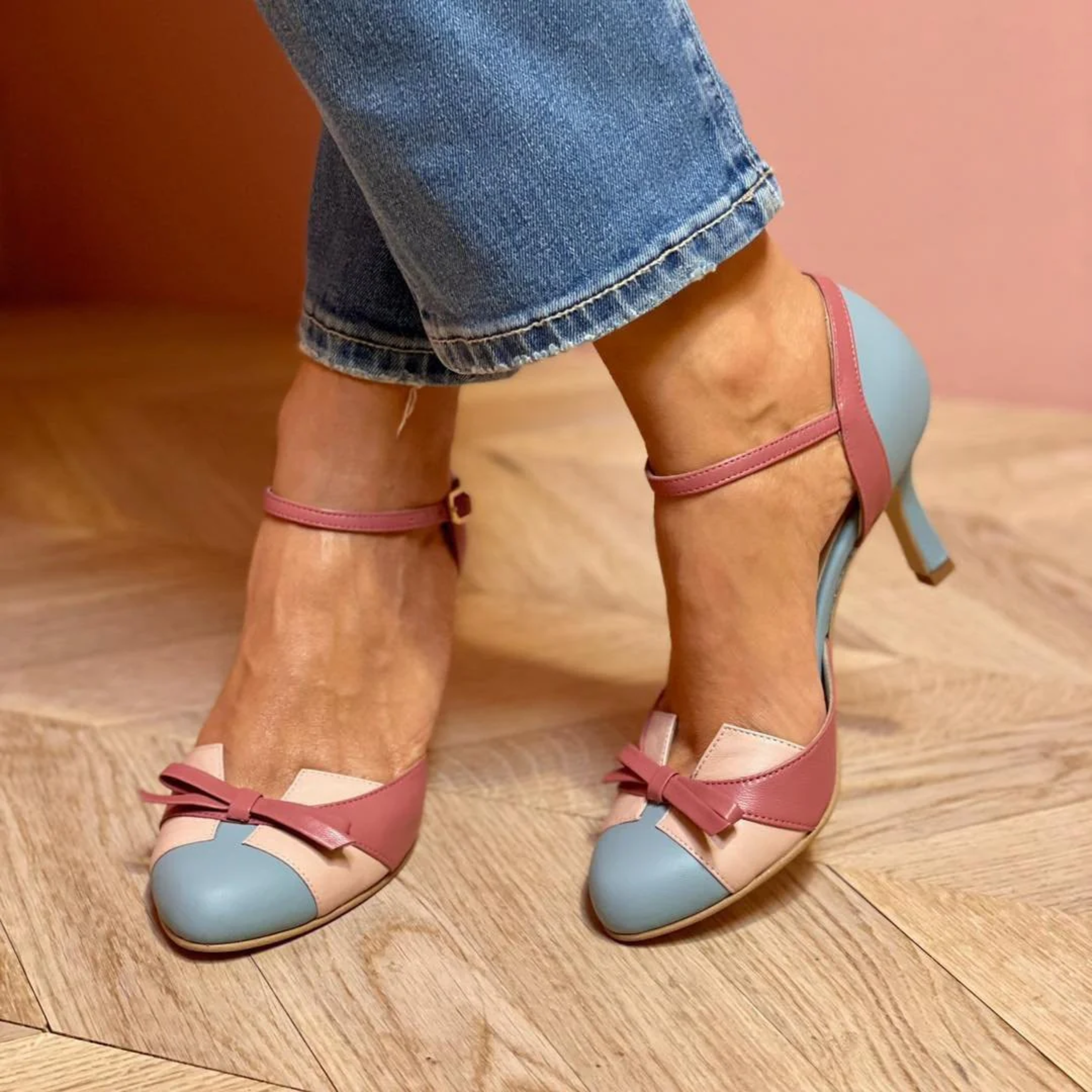 Olivia | Vintage Orthopedic Sandals