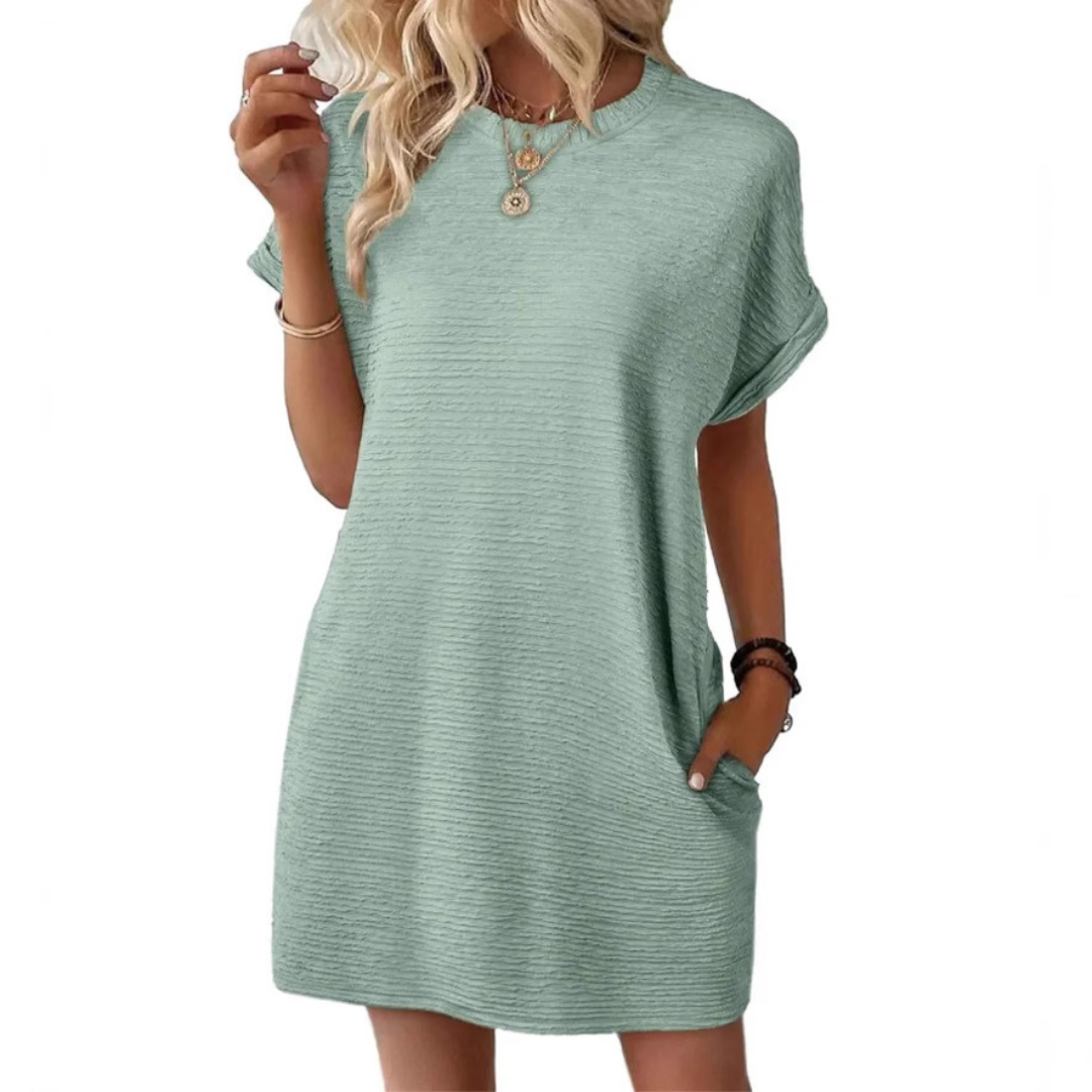Emily | Casual Minimalist Round Neck Summer Dress