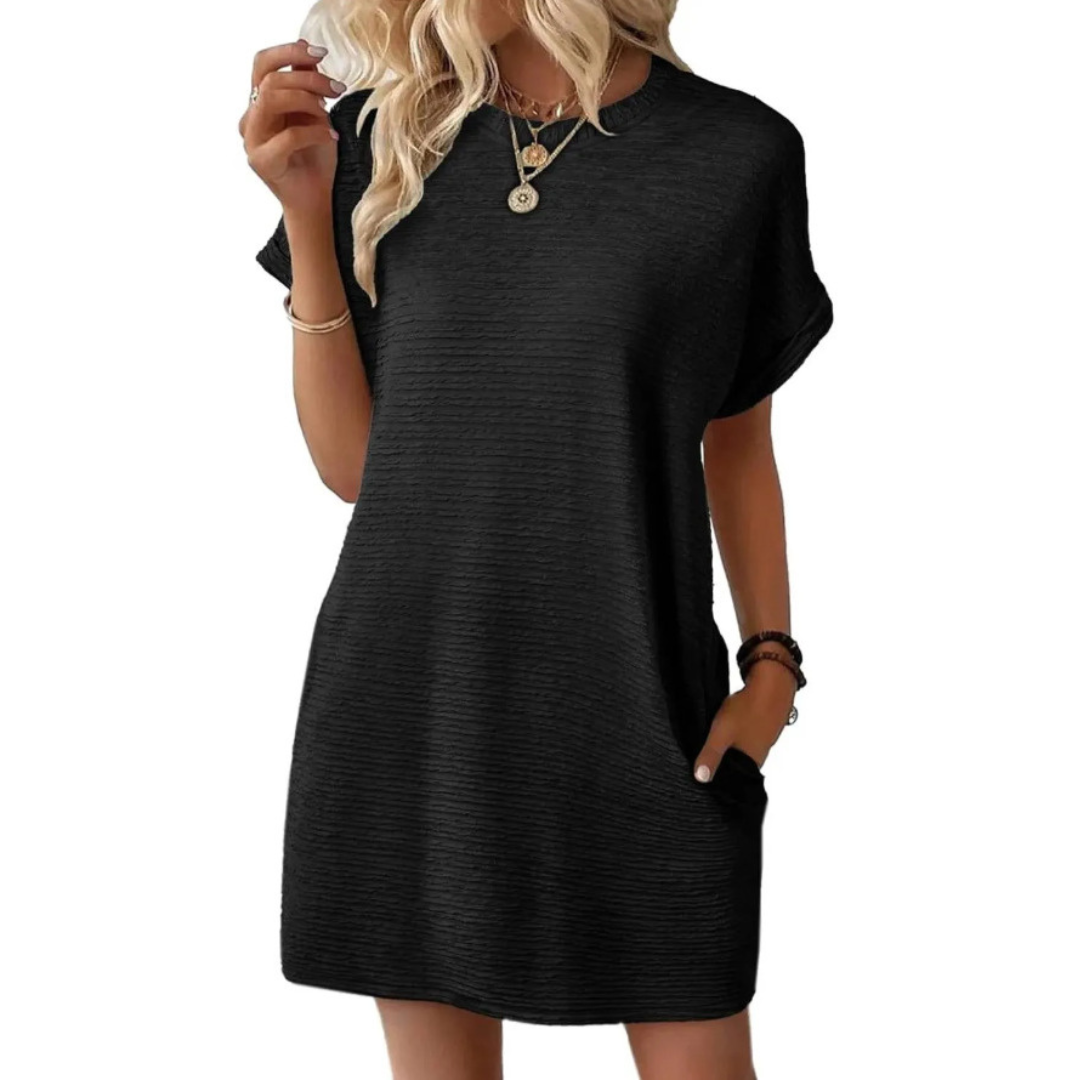 Emily | Casual Minimalist Round Neck Summer Dress