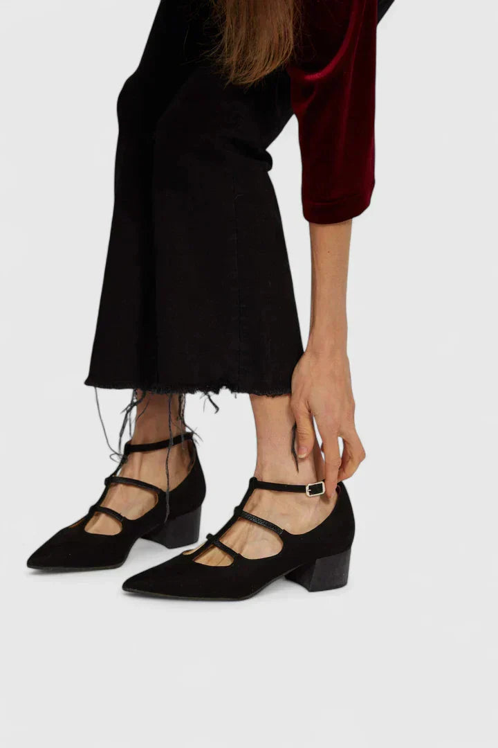 Lyn | Elegant and Stylish Heels