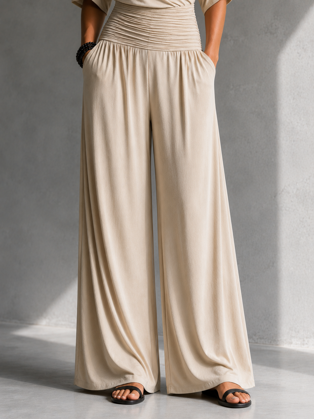 Ayla | Elegant combination with wrap effect and wide legs