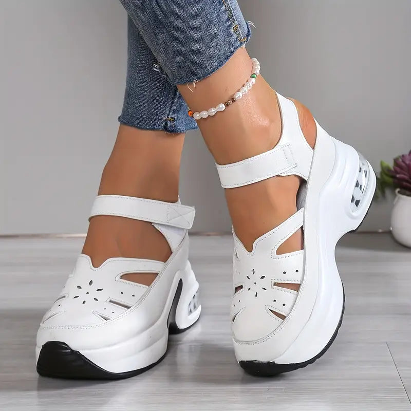 Laura | Orthopedic Sandal