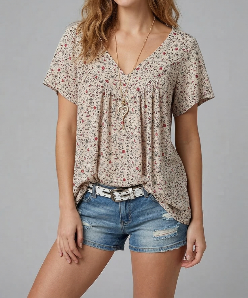 Trisha | Floral V-neck T-shirt