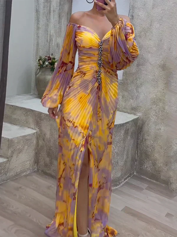 June | Elegant Dress with V-Neck