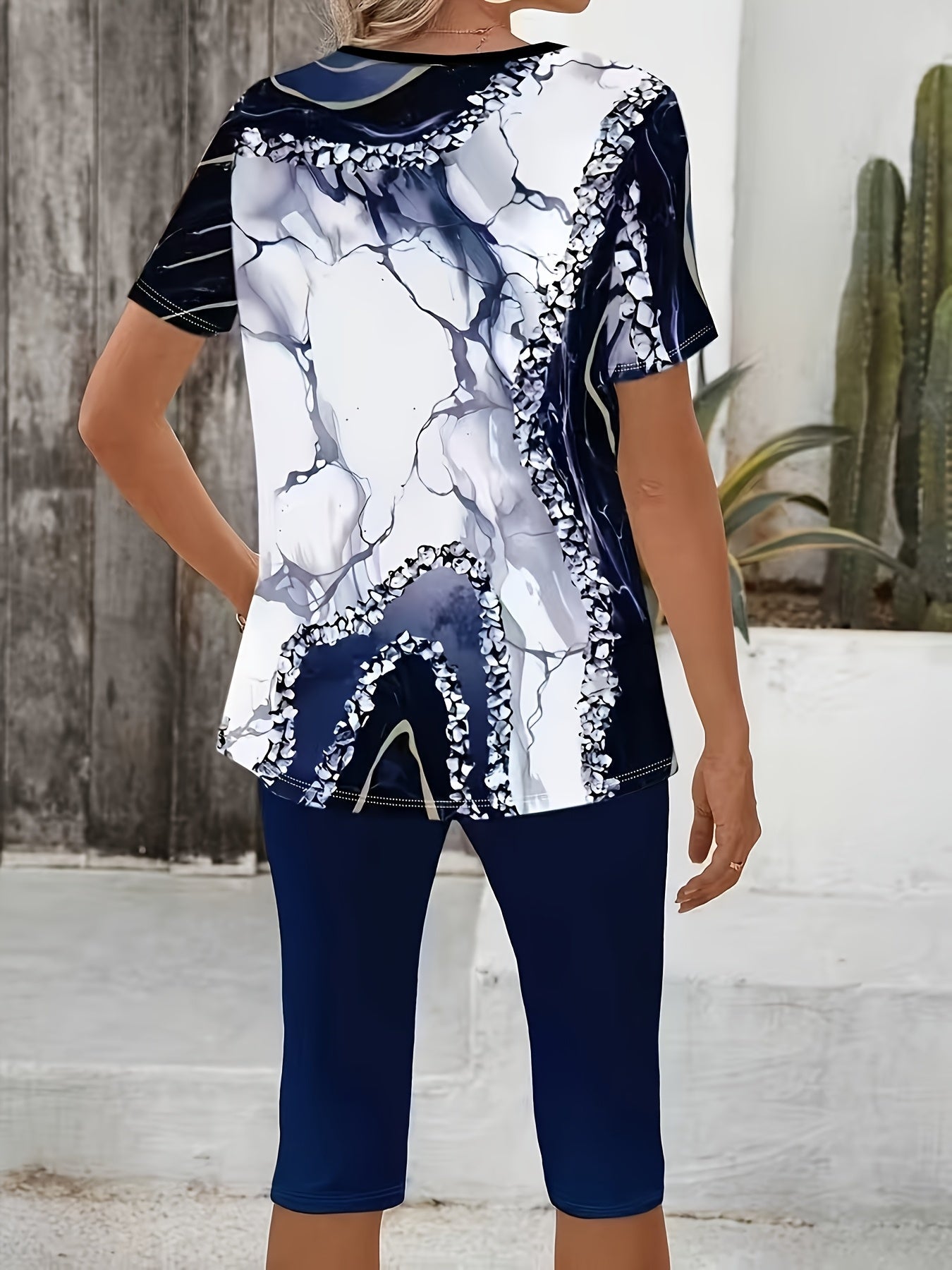 Lucianna | Printed Two-Piece Stretch Set