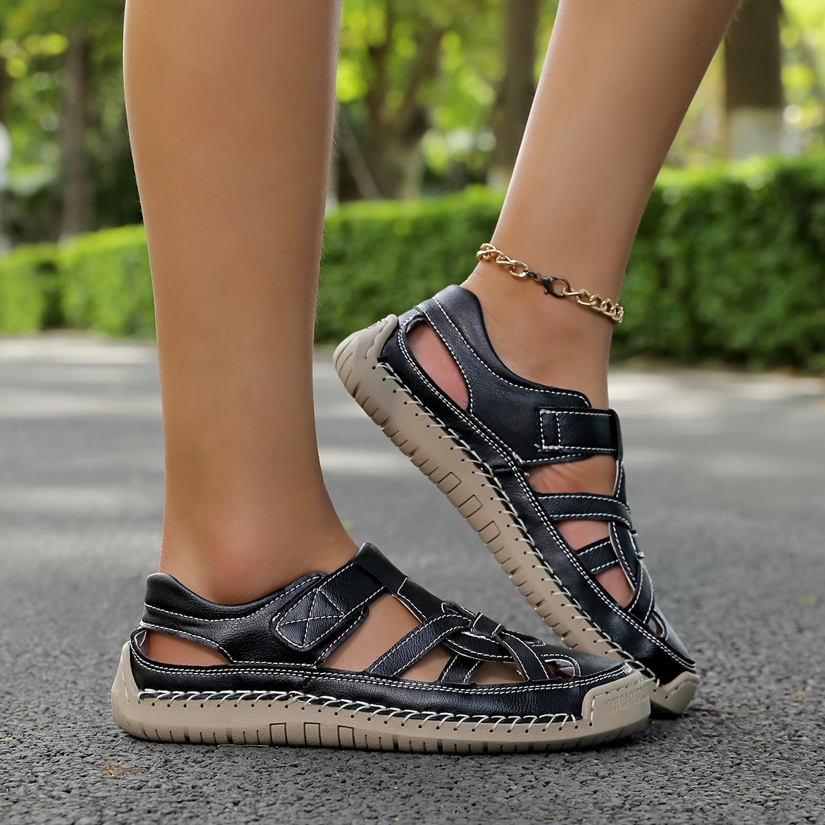 Navia | Light Spring Sandals