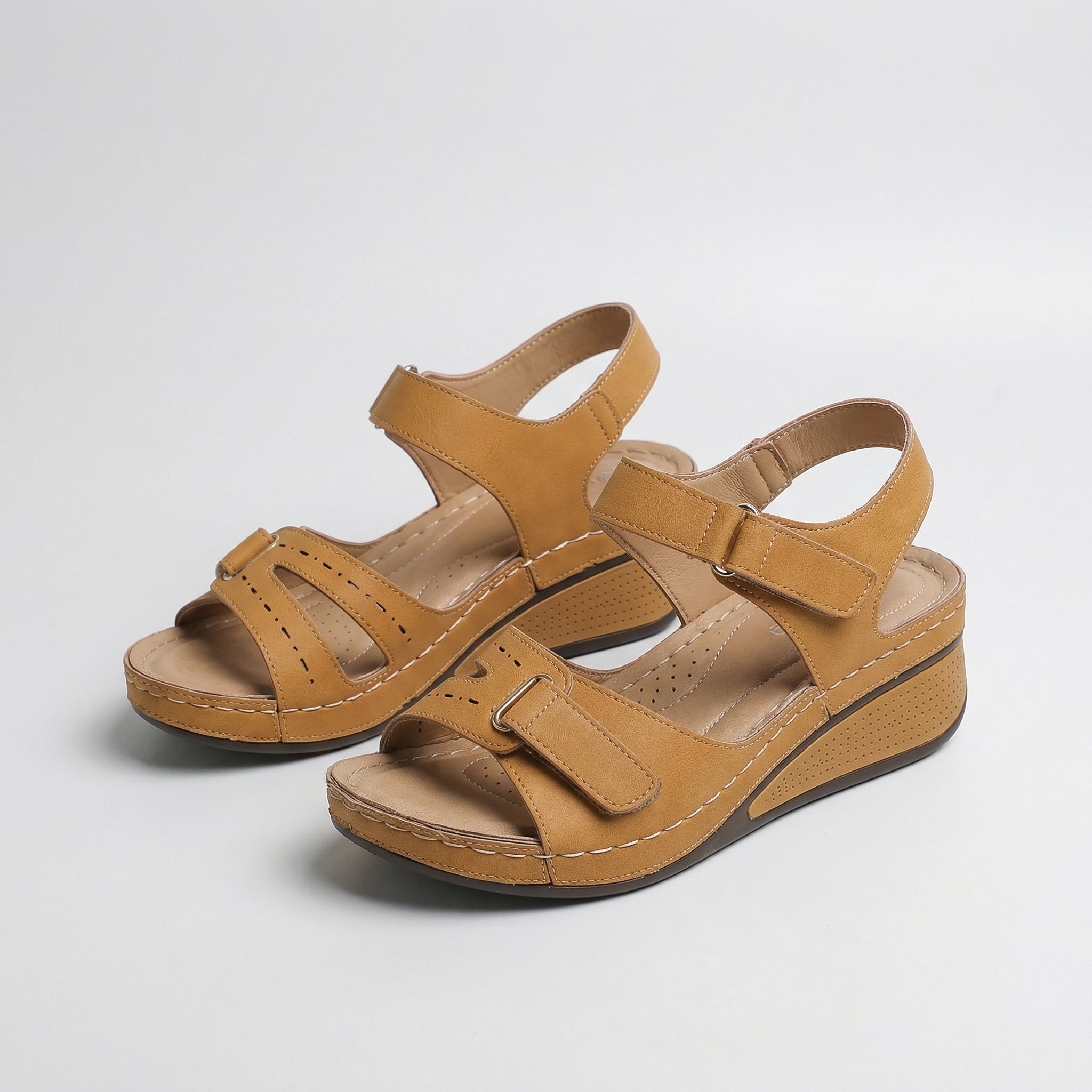 Sandy | Comfortable Orthopedic Sandals with Heel