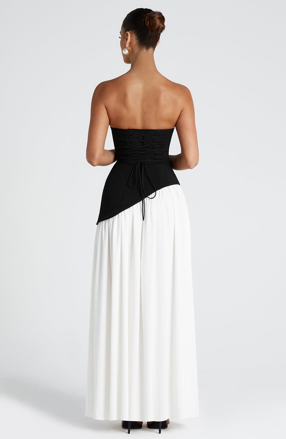 Nicole | ELEGANT MAXI DRESS