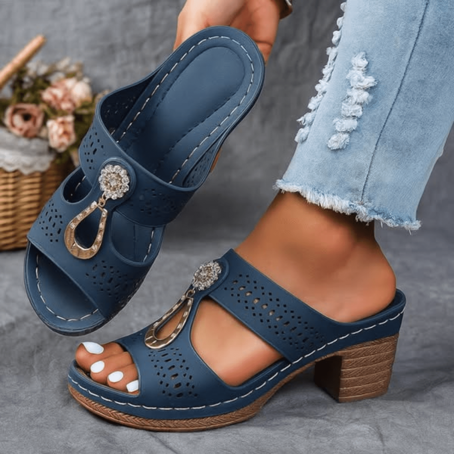 Niana | Orthopedic Sandals