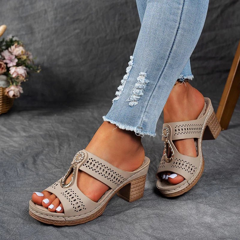 Niana | Orthopedic Sandals